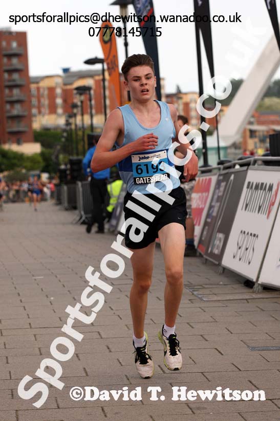 Boys Junior Great  North Run, Newcastle/Gateshead. Photo: David T. Hewitson/Sports for All Pics